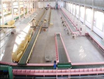 物流行業(yè)鋁型材皮帶輸送線.jpg 物流行業(yè)鋁型材皮帶輸送線.jpg